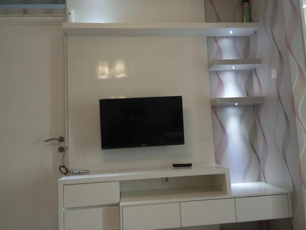 Apartemen Bassura City By Globy Property Jakarta Exterior foto