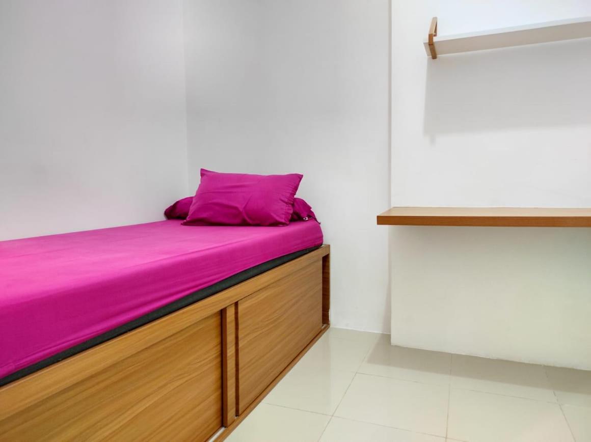 Apartemen Bassura City By Globy Property Jakarta Exterior foto