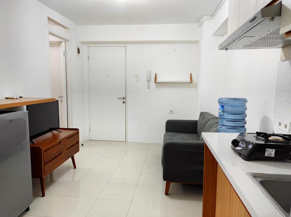 Apartemen Bassura City By Globy Property Jakarta Exterior foto
