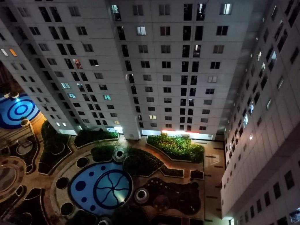 Apartemen Bassura City By Globy Property Jakarta Exterior foto
