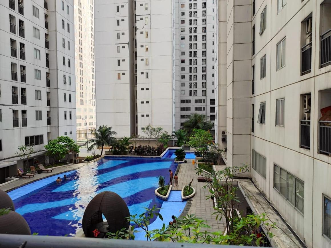 Apartemen Bassura City By Globy Property Jakarta Exterior foto